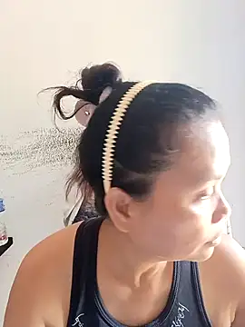 Fon Bigboobs online show from 4, 12, 2025