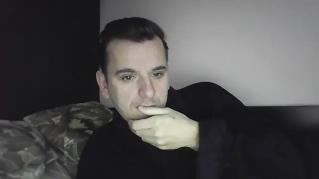 Huge cock22cm online show from 18, 2, 2025