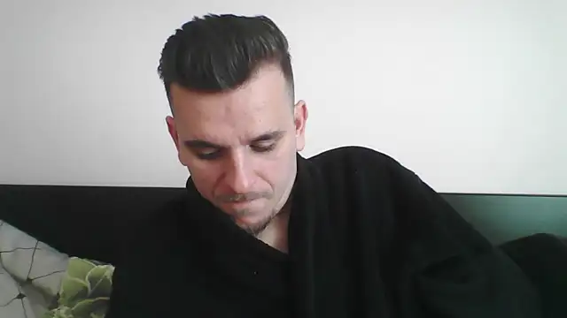 Huge cock22cm online show from 21, 3, 2025