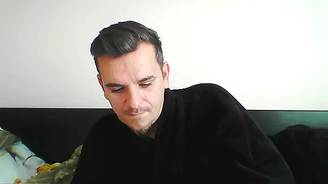 Huge cock22cm online show from 15, 10, 2025