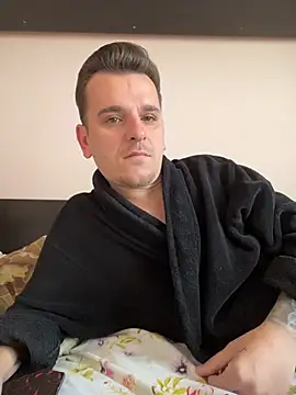 Huge cock22cm online show from 23, 3, 2026