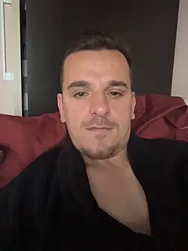 Huge cock22cm online show from 21, 5, 2026
