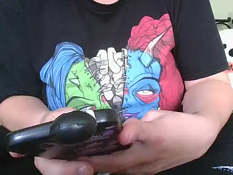 MissKisu online show from 5, 10, 2025