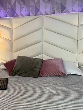 Snapshot of Brenda_Garcia chatting on 15, 3, 2025 Brenda Garcia online show from 15, 3, 2025