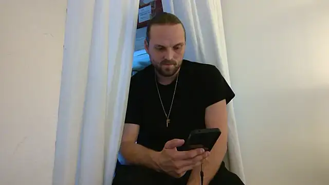 Snapshot of VitaminDrewFl chatting on 22, 3, 2026 VitaminDrewFl online show from 22, 3, 2026