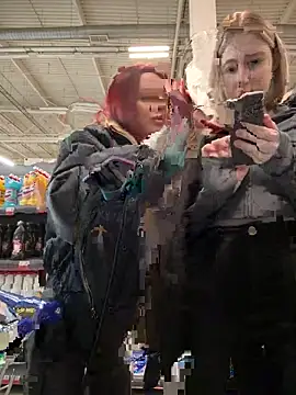 Snapshot of littlebitchess chatting on 24, 11, 2025 littlebitchess online show from 24, 11, 2025