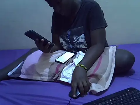 tasha-ashah online show from 13, 4, 2026