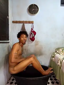 Snapshot of TaurusBallz chatting on 10, 9, 2025 TaurusBallz online show from 10, 9, 2025