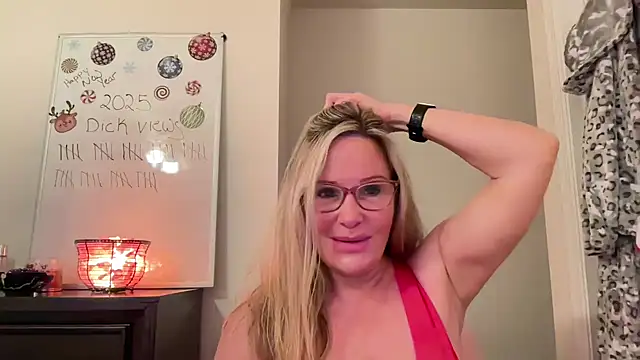 Milf Goddess online show from 27, 1, 2025