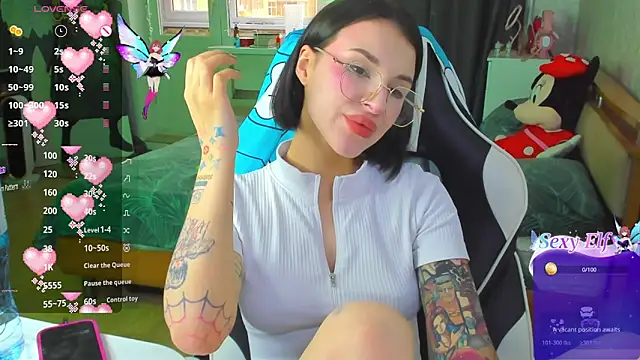 folinskayyya online show from 8, 4, 2026