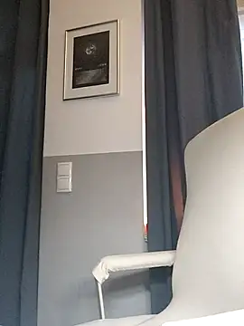 Loona-Lexxington online show from 7, 10, 2025