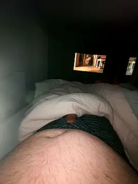 Snapshot of roxy_bigtits1 chatting on 19, 12, 2024 roxy bigtits1 online show from 19, 12, 2024