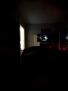 Snapshot of roxy_bigtits1 chatting on 13, 1, 2025 roxy bigtits1 online show from 13, 1, 2025