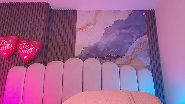 hot dione online show from 23, 2, 2026