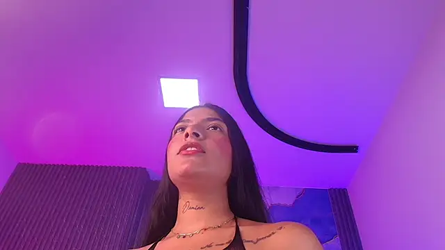 hot dione online show from 11, 4, 2026