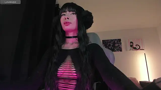 Snapshot of satanbabee chatting on 29, 4, 2026 satanbabee online show from 29, 4, 2026