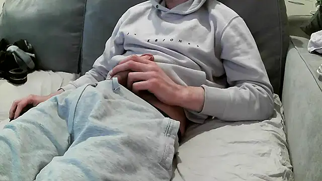 Snapshot of jeunesexi chatting on 6, 1, 2026 jeunesexi online show from 6, 1, 2026