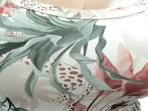 Snapshot of MonicaGarcia_ chatting on 19, 5, 2026 MonicaGarcia online show from 19, 5, 2026