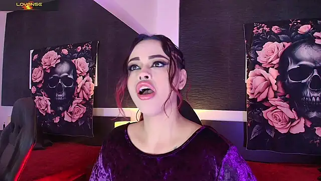 EvaaFoxxy1 online show from 8, 3, 2026