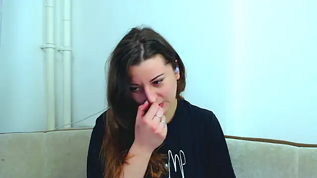 Helen Adams  online show from 7, 1, 2025