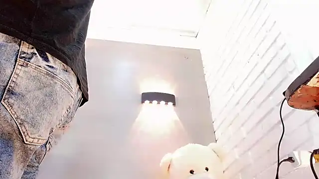 Daniela Pink  online show from 22, 9, 2025