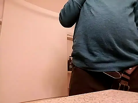 Snapshot of 420getsmehorny chatting on 1, 12, 2024 420getsmehorny online show from 1, 12, 2024