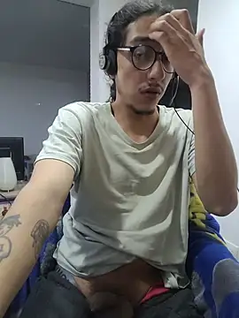 dirtytw0230 online show from 9, 5, 2026