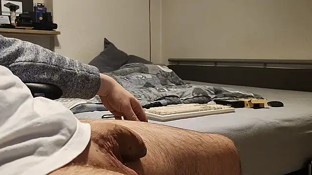 Alphapimmelchen online show from 12, 1, 2025