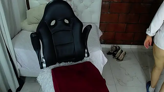 Maira B online show from 1, 11, 2025