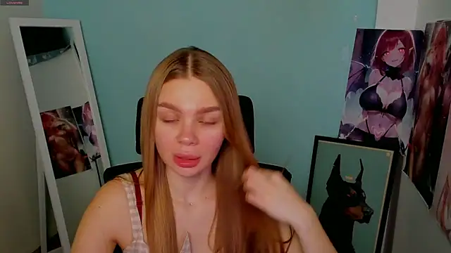 Snapshot of Molly_sweetie chatting on 3, 12, 2024 Molly sweetie online show from 3, 12, 2024
