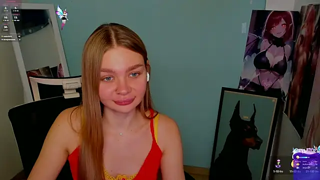 Snapshot of Molly_sweetie chatting on 6, 12, 2024 Molly sweetie online show from 6, 12, 2024