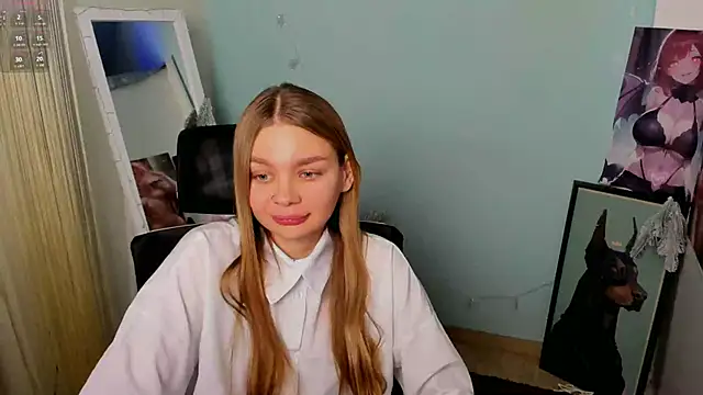 Snapshot of Molly_sweetie chatting on 4, 1, 2025 Molly sweetie online show from 4, 1, 2025