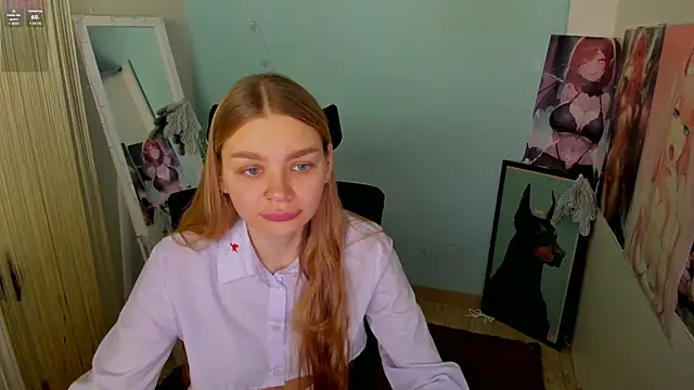Snapshot of Molly_sweetie chatting on 9, 1, 2025 Molly sweetie online show from 9, 1, 2025