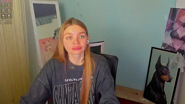 Snapshot of Molly_sweetie chatting on 20, 1, 2025 Molly sweetie online show from 20, 1, 2025