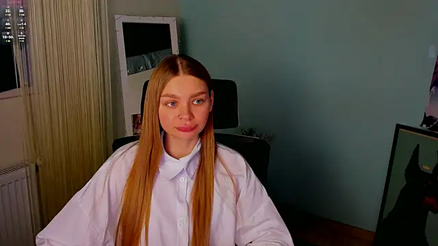 Snapshot of Molly_sweetie chatting on 22, 1, 2025 Molly sweetie online show from 22, 1, 2025