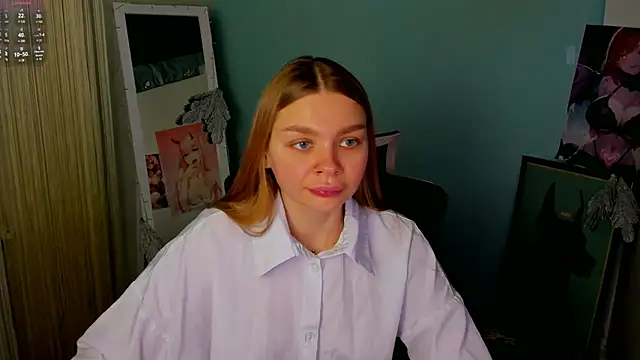 Snapshot of Molly_sweetie chatting on 23, 1, 2025 Molly sweetie online show from 23, 1, 2025