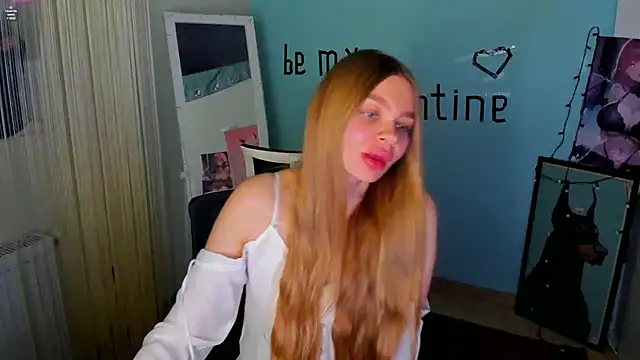 Snapshot of Molly_sweetie chatting on 10, 2, 2025 Molly sweetie online show from 10, 2, 2025