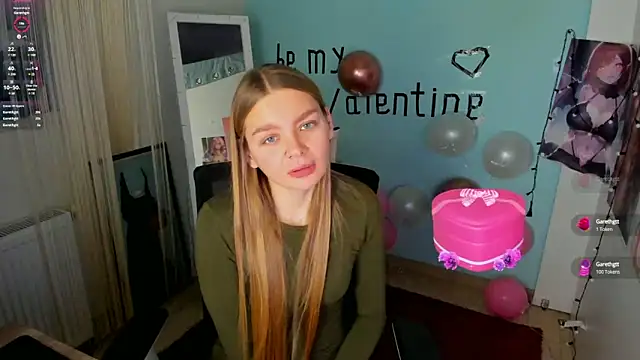 Snapshot of Molly_sweetie chatting on 17, 2, 2025 Molly sweetie online show from 17, 2, 2025