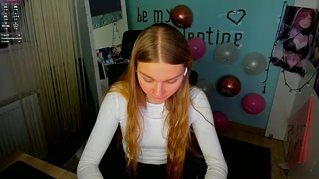 Snapshot of Molly_sweetie chatting on 21, 2, 2025 Molly sweetie online show from 21, 2, 2025