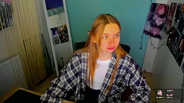 Snapshot of Molly_sweetie chatting on 2, 3, 2025 Molly sweetie online show from 2, 3, 2025