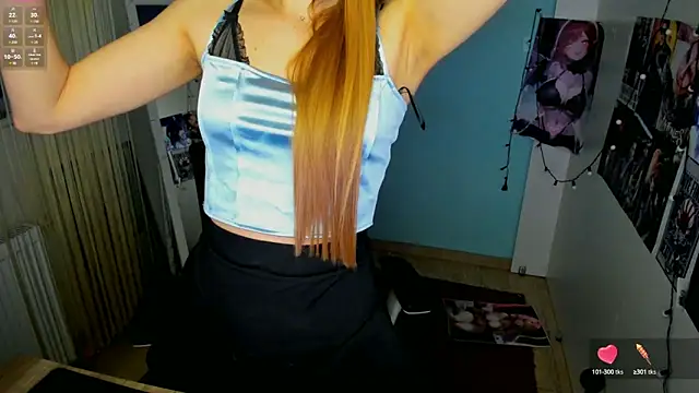 Snapshot of Molly_sweetie chatting on 13, 3, 2025 Molly sweetie online show from 13, 3, 2025