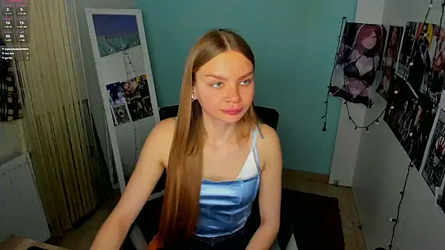 Snapshot of Molly_sweetie chatting on 15, 3, 2025 Molly sweetie online show from 15, 3, 2025