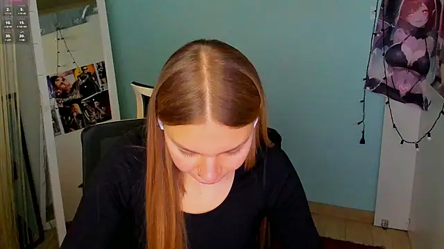 Snapshot of Molly_sweetie chatting on 23, 3, 2025 Molly sweetie online show from 23, 3, 2025