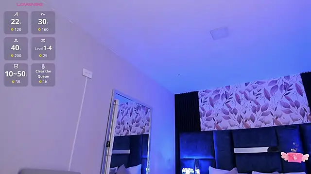 GiselOrtiz online show from 12, 10, 2025