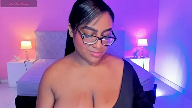 BlakmillerrGilson online show from 24, 10, 2025