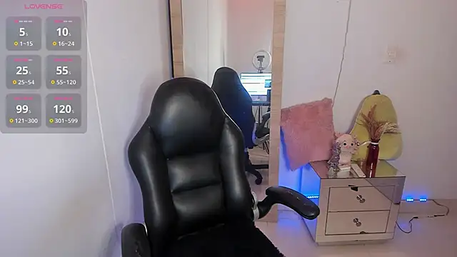 hellensexy online show from 1, 11, 2025