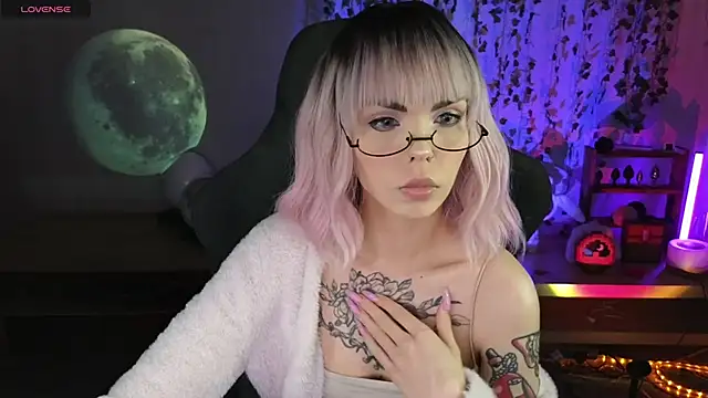 Kerry Kirk online show from 14, 4, 2026