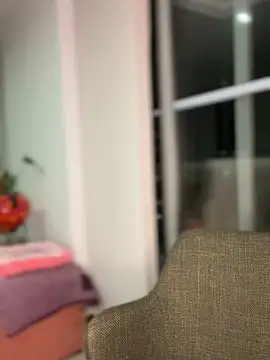 ValerieHilton online show from 25, 1, 2025