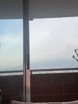 ValerieHilton online show from 5, 2, 2025