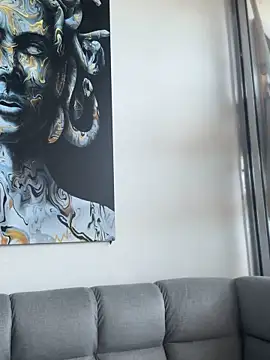 ValerieHilton online show from 10, 9, 2025